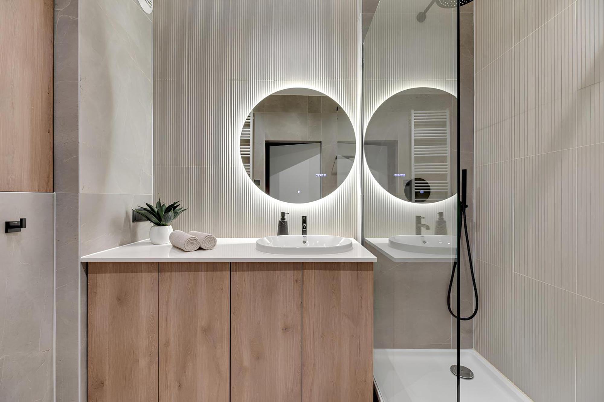Flatbook - City Center Spa Apartments Grano Residence With Parking กดัญสก์ ภายนอก รูปภาพ